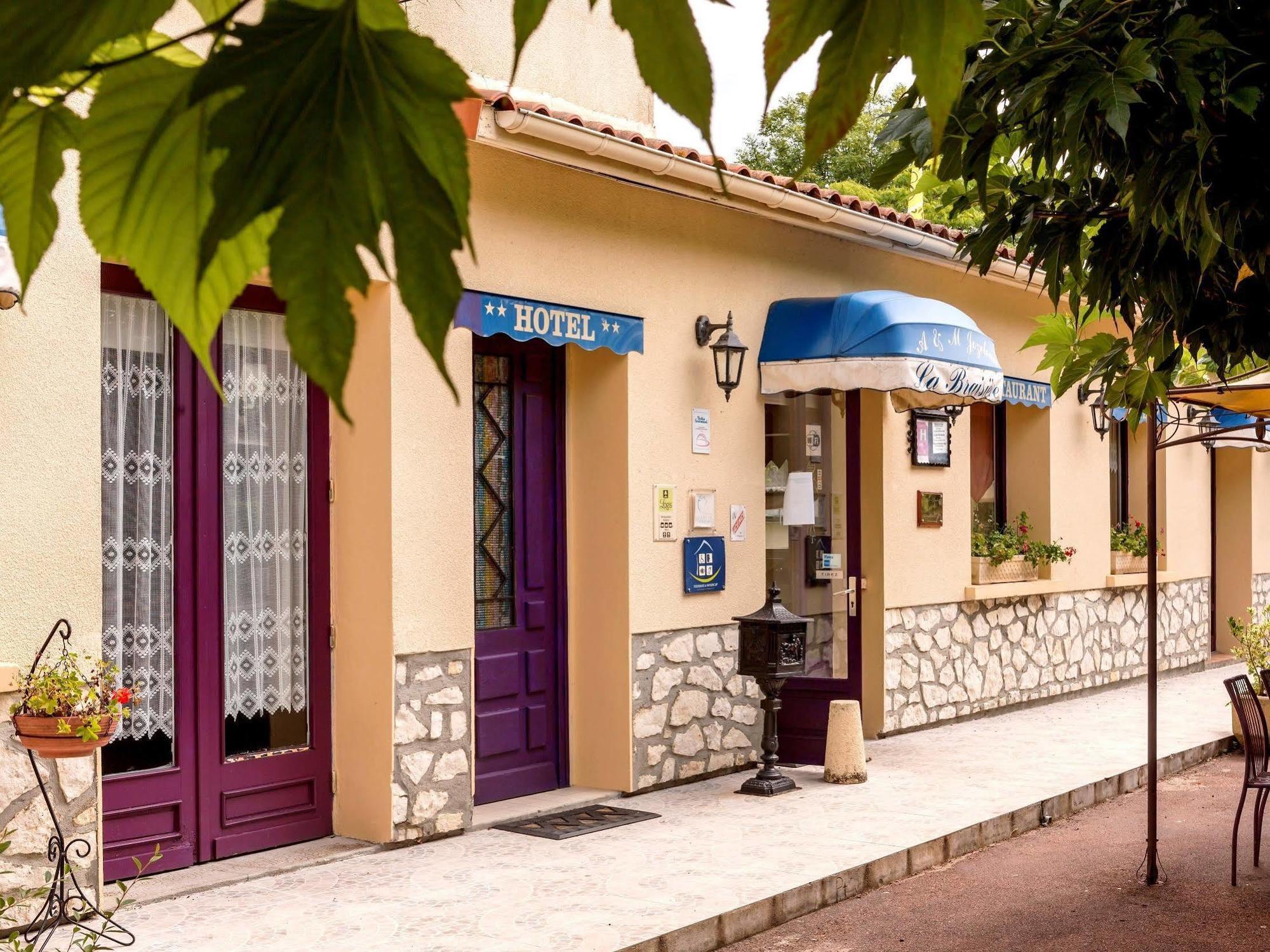 Hotel Restaurant La Braisiere Saint-Romain  Exterior photo
